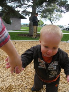 walkin' with one hand still